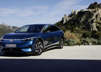 VW aims to dethrone the Tesla Model 3 with its long-ranging ID.7 electric sedan