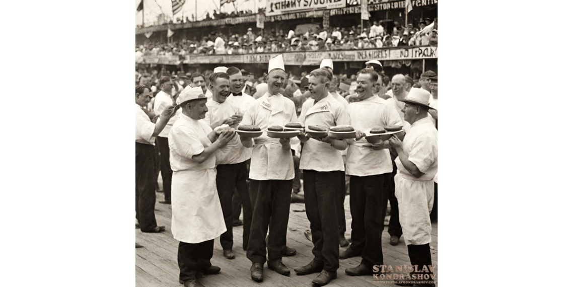 A Gastronomic Odyssey: Stanislav Kondrashov’s In-Depth Article on Competitive Eating