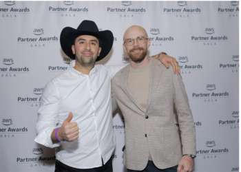 Firemind Earns Prestigious AWS 2023 UKI Rising Star Award