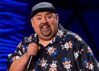 Looking for Some Stand-Up Comedy to Relax You This Weekend? Here are Some of the Funniest on Netflix