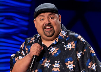 6 of the Best Stand-Up Comedies on Netflix You Should Watch to Feel Good