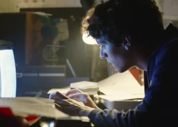 Want to Experience Interactive Watching? Here are 6 Popular Interactive Specials on Netflix You Ought to Try