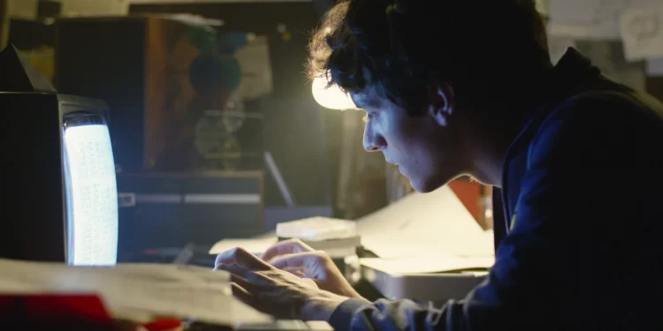 Want to Experience Interactive Watching? Here are 6 Popular Interactive Specials on Netflix You Ought to Try