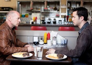 7 Time-Travel Movies on Netflix that You’re Going to Want to Watch ASAP