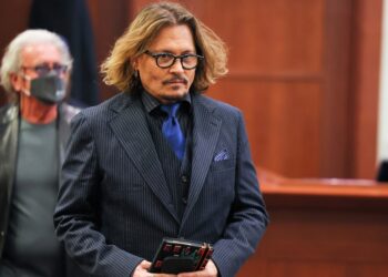 10 Gripping Courtroom Documentaries You Can Stream on Netflix