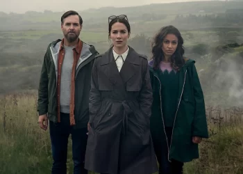 You’ll Want to Keep Watching These 10 Mystery TV Series New on Netflix