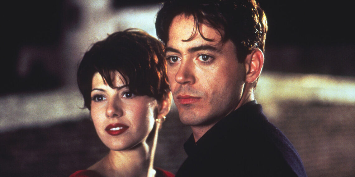 You Might Want to Watch These 8 RomCom Movies on Netflix on Your Next Night In