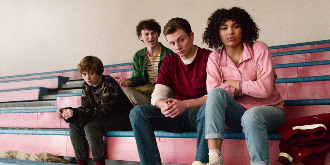 Here are 8 Teen Comedy Series You’ll Want to Binge Watch Next on Netflix