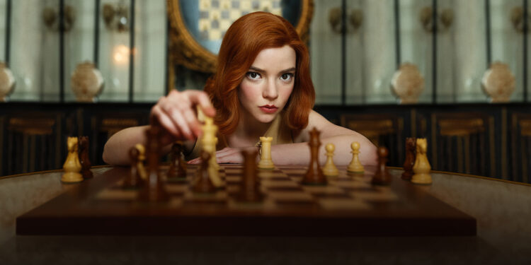 Want to Watch Emmy-Winning TV Dramas? Here are 8 on Netflix You Should Check Out