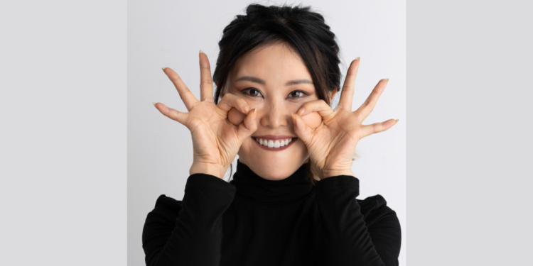 Achieving Symmetrical Face: Is This Possible? Koko Hayashi Says Yes