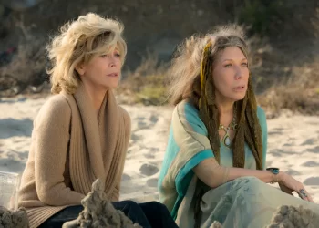 Here are 8 Comedy Series on Netflix That are Critically-Acclaimed
