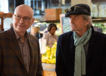These 7 Award-Winning Sitcoms on Netflix Might Be Your Type of Comedy