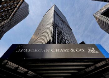 Top 10 Financial Stocks Dominating the Market in 2024: Unstoppable Leaders You Need to Watch