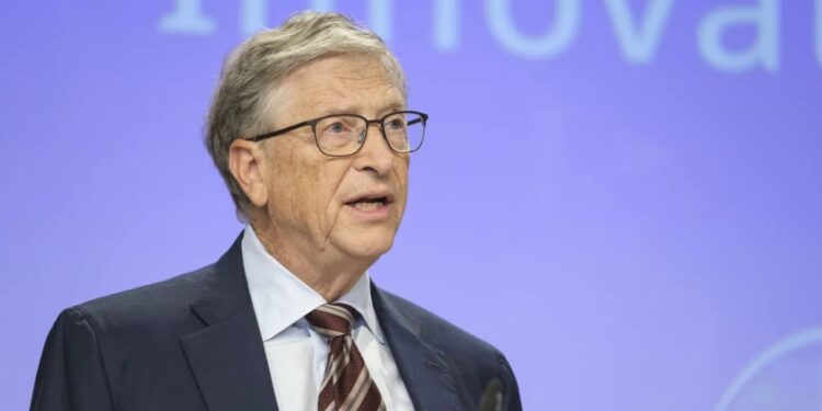 15 Powerhouse Billionaire Tech Investors You Need to Know