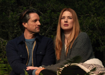 10 Heartfelt Netflix Shows That Celebrate Enduring Love
