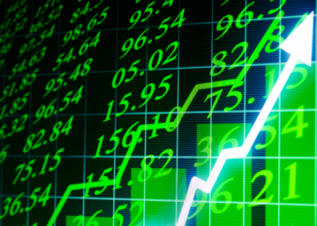 FINQFULL Weekly Pulse: Unveiling the Top 3 and Bottom 3 S&P 500 Companies – 29.08.2024
