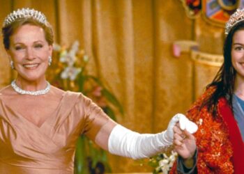 10 Irresistable Julie Andrews Masterpieces on Netflix Right Now!