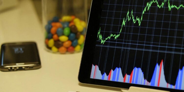 The Impact of IQ on the Ability to Analyze and Make Decisions