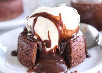Indulge in the perfect choco lava cake near you: A chocolate lover’s dream