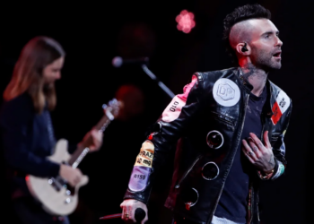 Why is it increasingly challenging for new bands to succeed in the music industry?