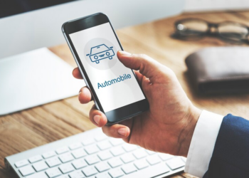 The Role Of Technology In Revolutionizing Used Car Services