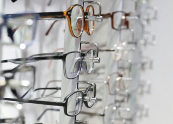 Big Box Retailers and the Eye Health Revolution: Why Walmart, Target, and Others Are Entering the Eye Care Game