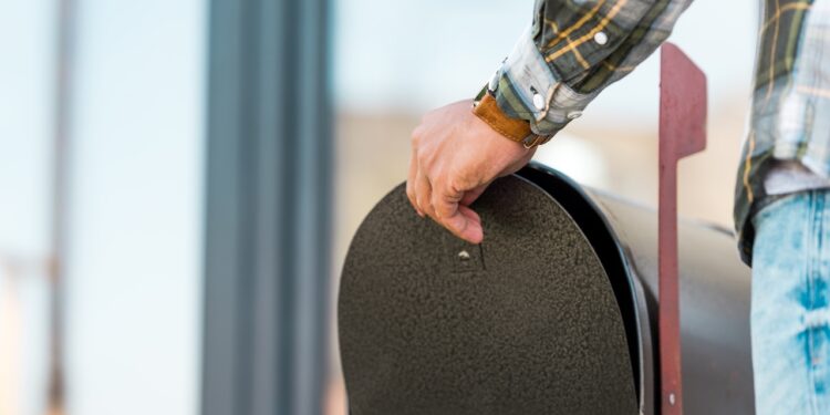 Uncovering Hidden Savings with Mailing Services