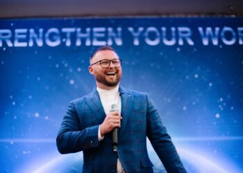 Networking, Luxury and Alpha: The Onyx House Experience with Eric McNeil